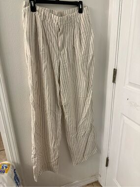 Women’s linen pants
